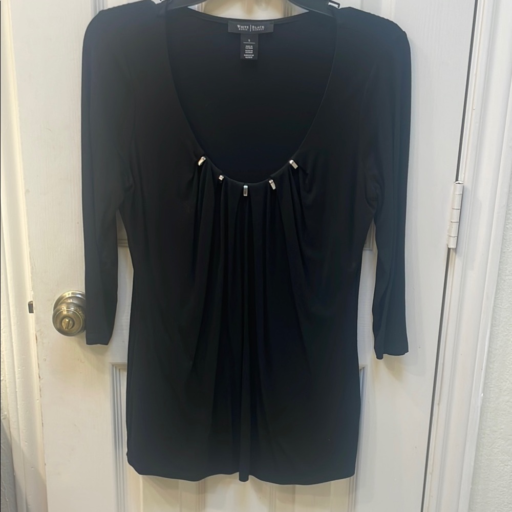 White House Black Market Black Ruched 3/4 Sleeve Blouse